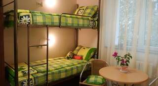 Гостиница Hostel Kiwi Сочи Кровать в общем номере для мужчин и женщин с 8 кроватями-3