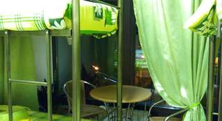 Гостиница Hostel Kiwi Сочи Кровать в общем 10-местном номере для мужчин и женщин-4